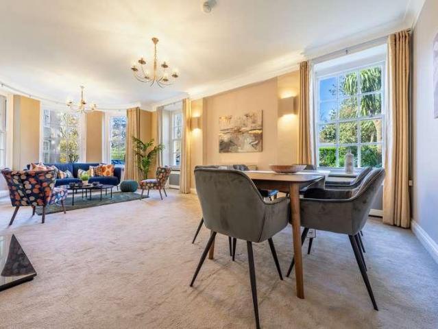 4 bed flat for sale