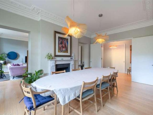 4 bed flat for sale