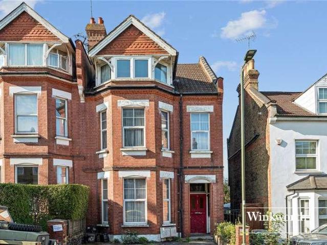 4 bed flat for sale