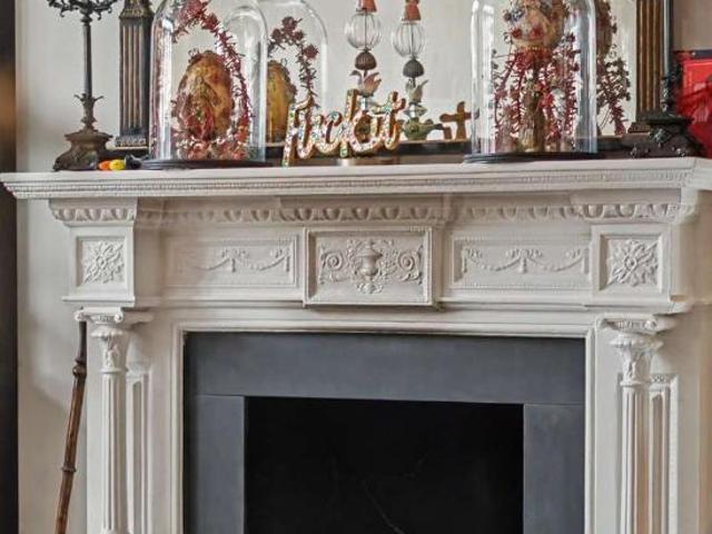 4 bed flat for sale