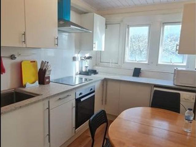 4 Bed Flat, Galton Tower, B1