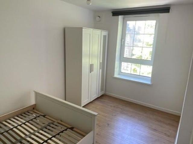 4 Bed Flat, Ross House, E1W