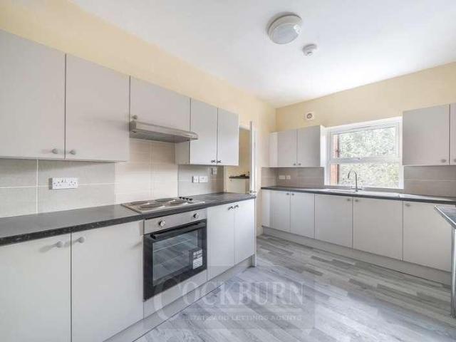4 bed flat to rent
