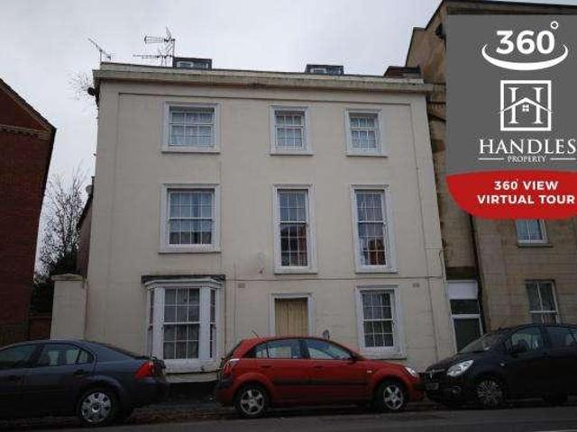 4 bed flat to rent
