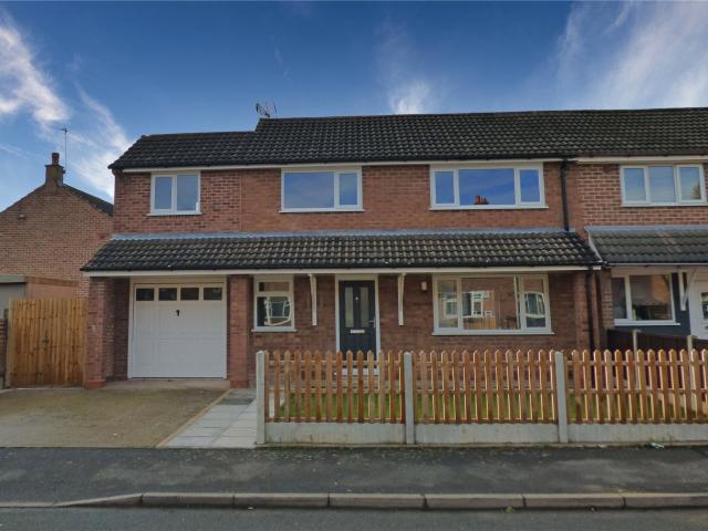 4 Bed House