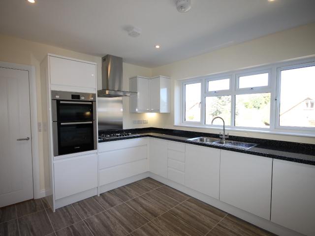 4 bed house to let in Briery Field, Chorleywood WD3