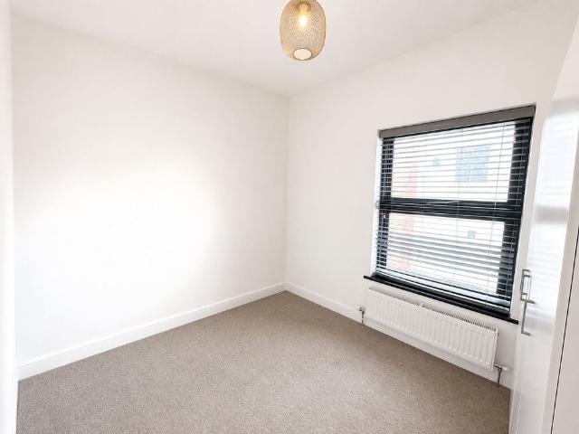 4 bed house to rent in Norwich Road,, BH2