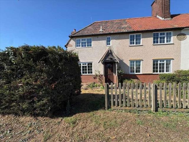 4 bed house to rent