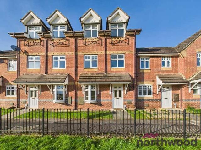 4 bed house to rent