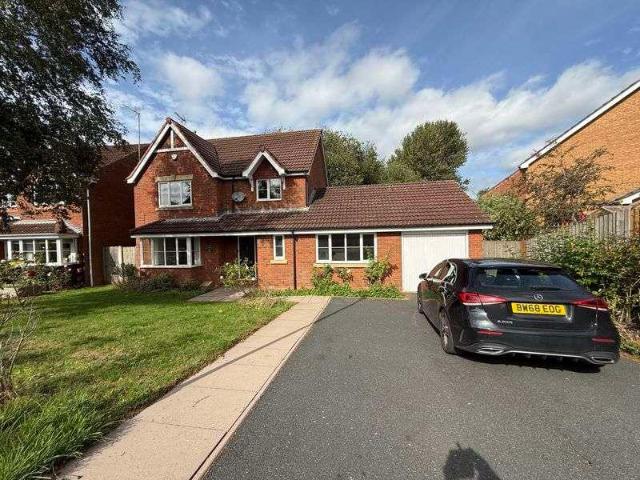 4 bed house to rent