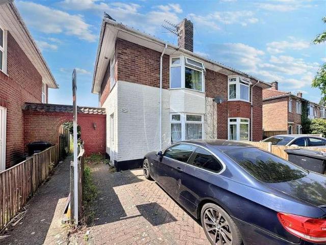 4 bed house to rent