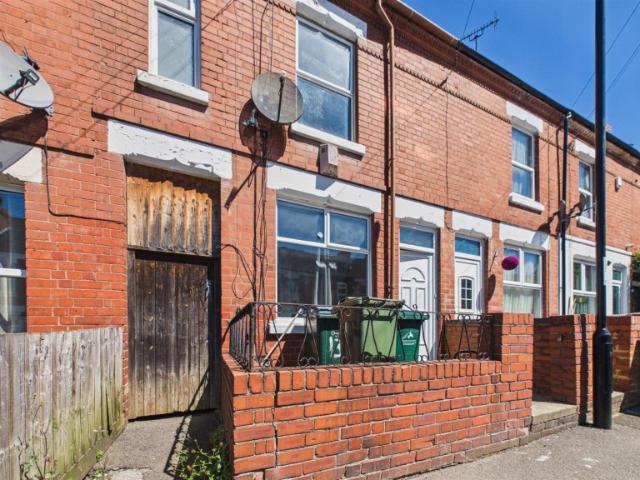 4 BED House To rent