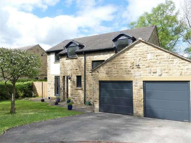 4 bed house to rent