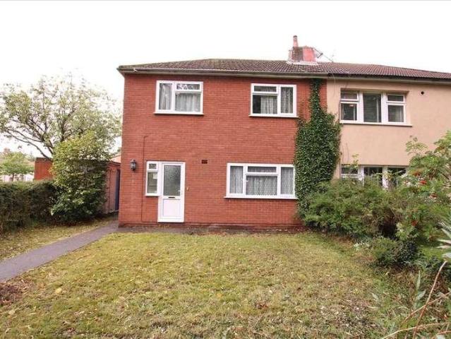 4 bed house to rent