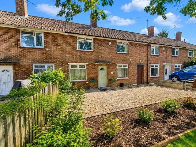 4 bed house to rent