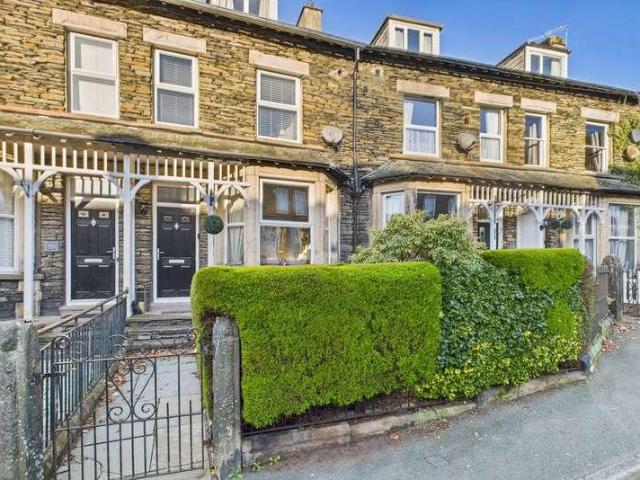 4 bed house to rent