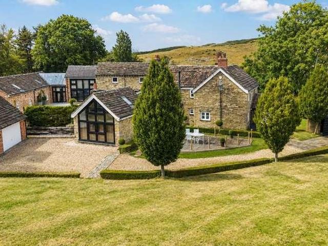4 bed house to rent