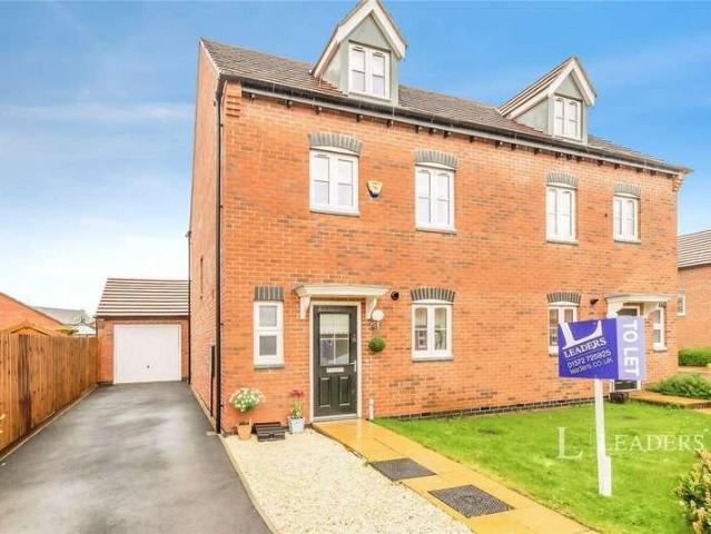 4 bed house to rent