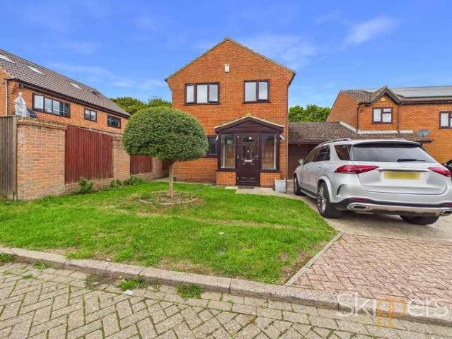 4 bed house to rent