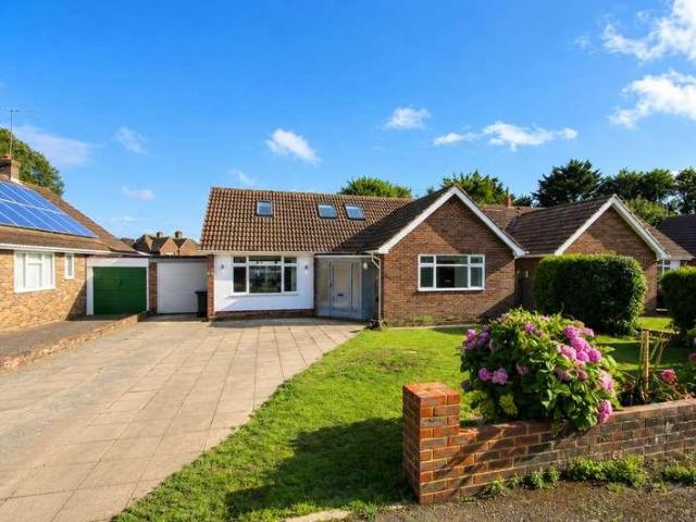 4 bed house to rent