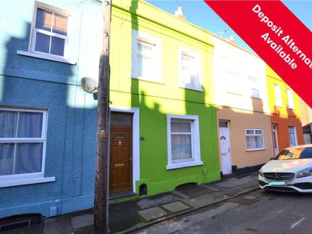 4 bed house to rent