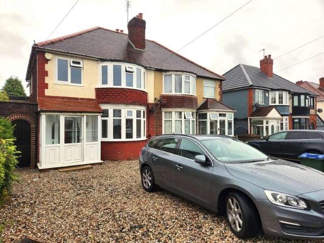 4 bed house to rent