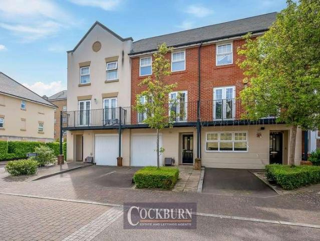 4 bed house to rent