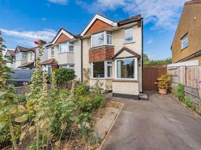 4 bed house to rent