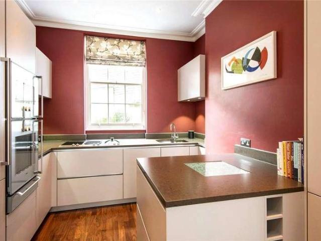 4 bed house to rent
