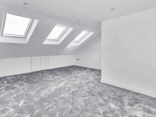 4 bed house to rent