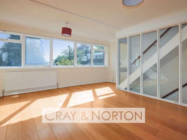 4 bed house to rent