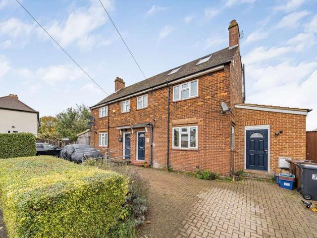 4 bed house for sale