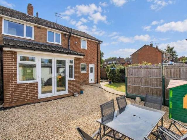 4 bed house for sale