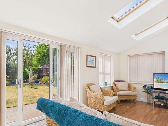 4 bed house for sale
