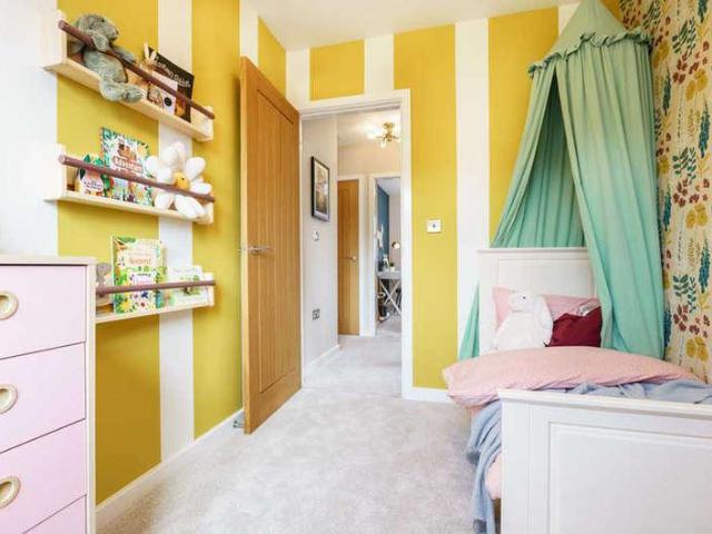 4 bed house for sale