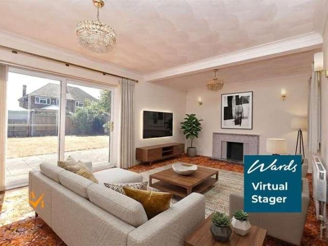 4 bed house for sale