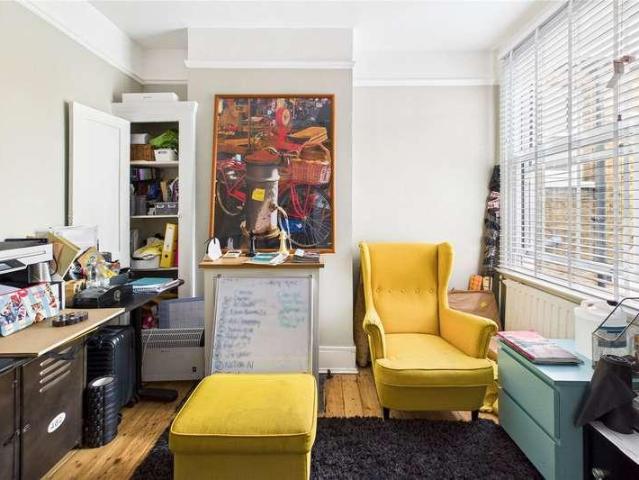 College Road SE21 London property. Houses for sale in College Road SE21 ...