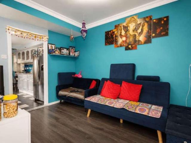 4 bed house for sale