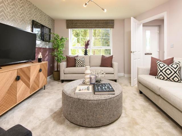 4 bed house for sale
