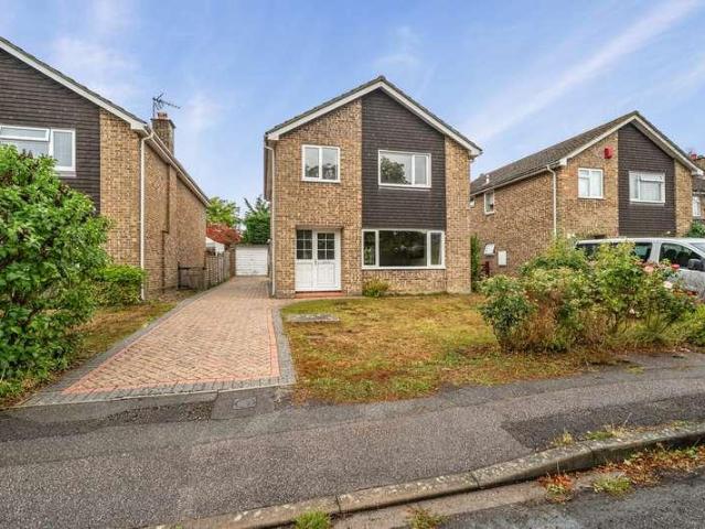 4 bed house for sale