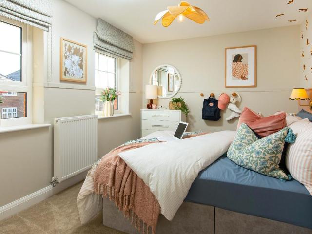 4 bed house for sale