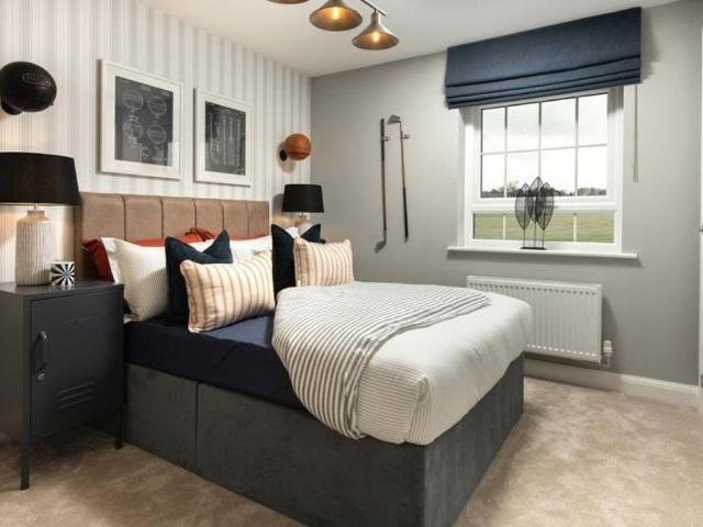 4 bed house for sale