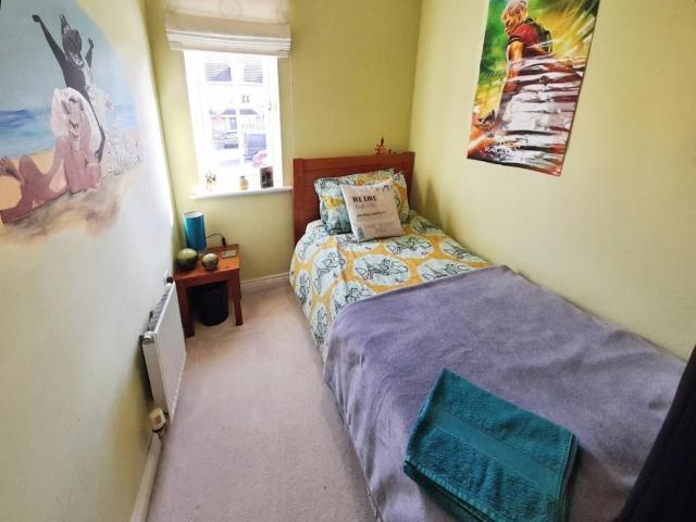 4 bed house for sale