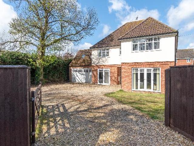 4 bed house for sale