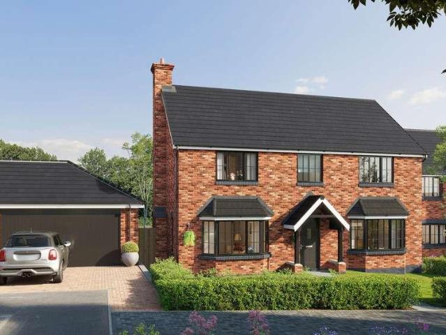 4 bed house for sale