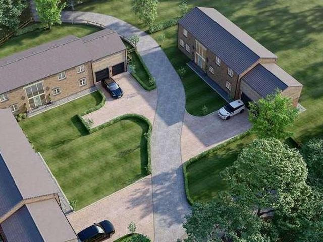 4 bed house for sale