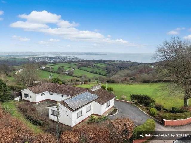 4 bed house for sale