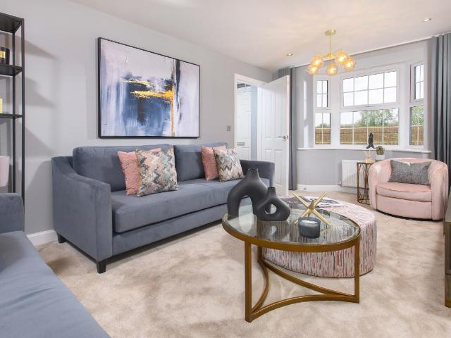 4 bed house for sale