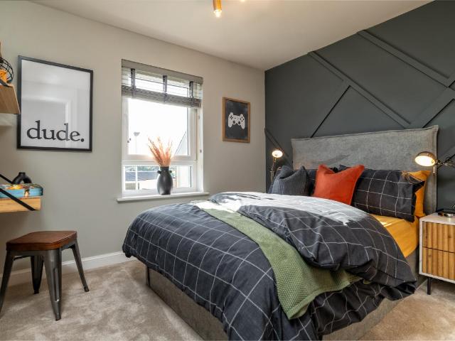 4 bed house for sale