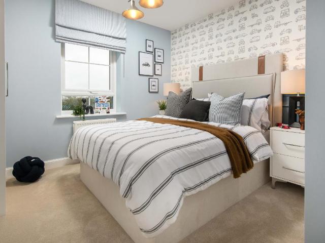 4 bed house for sale